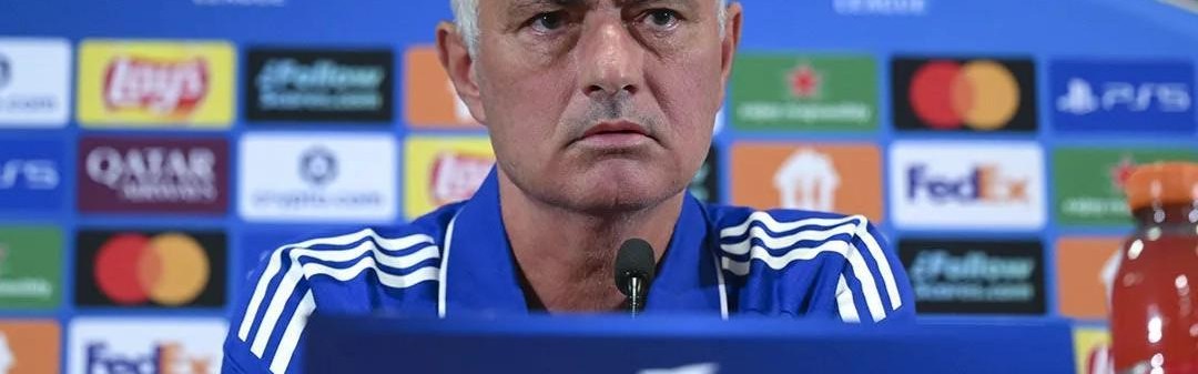 开云官方直播-穆帅：不批评本菲卡的防守策略，我在巴塞罗那也用10个人防守过