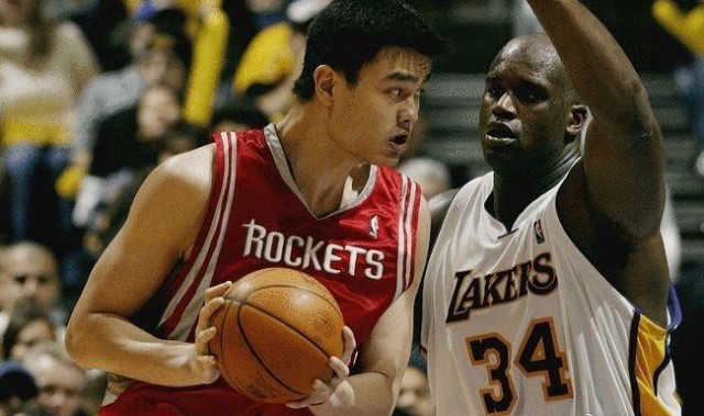 kaiyun sports-奥尼尔生涯面对姚明场均21+10+2，姚明数据如何？不愧是8届全明星