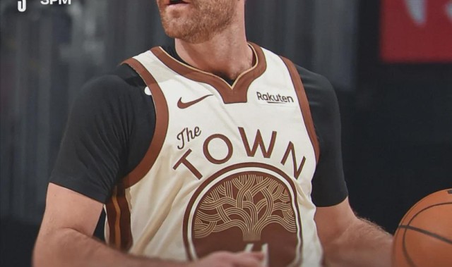 开云平台-5年1.93亿！断崖式下滑！东部第一变第八