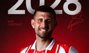 已在球队效力14年，官方：南安普顿与队长斯蒂芬斯续约至2028年