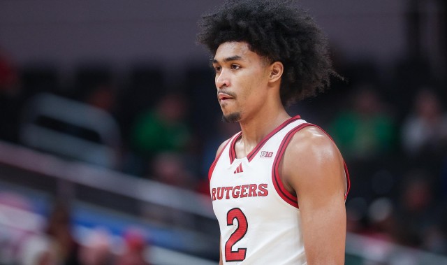 选秀专家：马刺将哈珀视为文班之外的另一基石 对交易2号签没兴趣