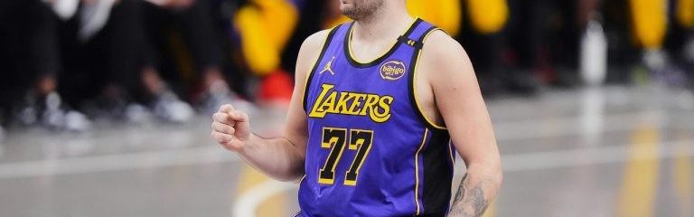 队记：湖人引进中锋压力巨大，多支球队想趁火打劫从中获利